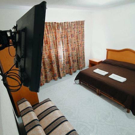 Hotel El Conquistador Monarca. Zitácuaro Kültér fotó