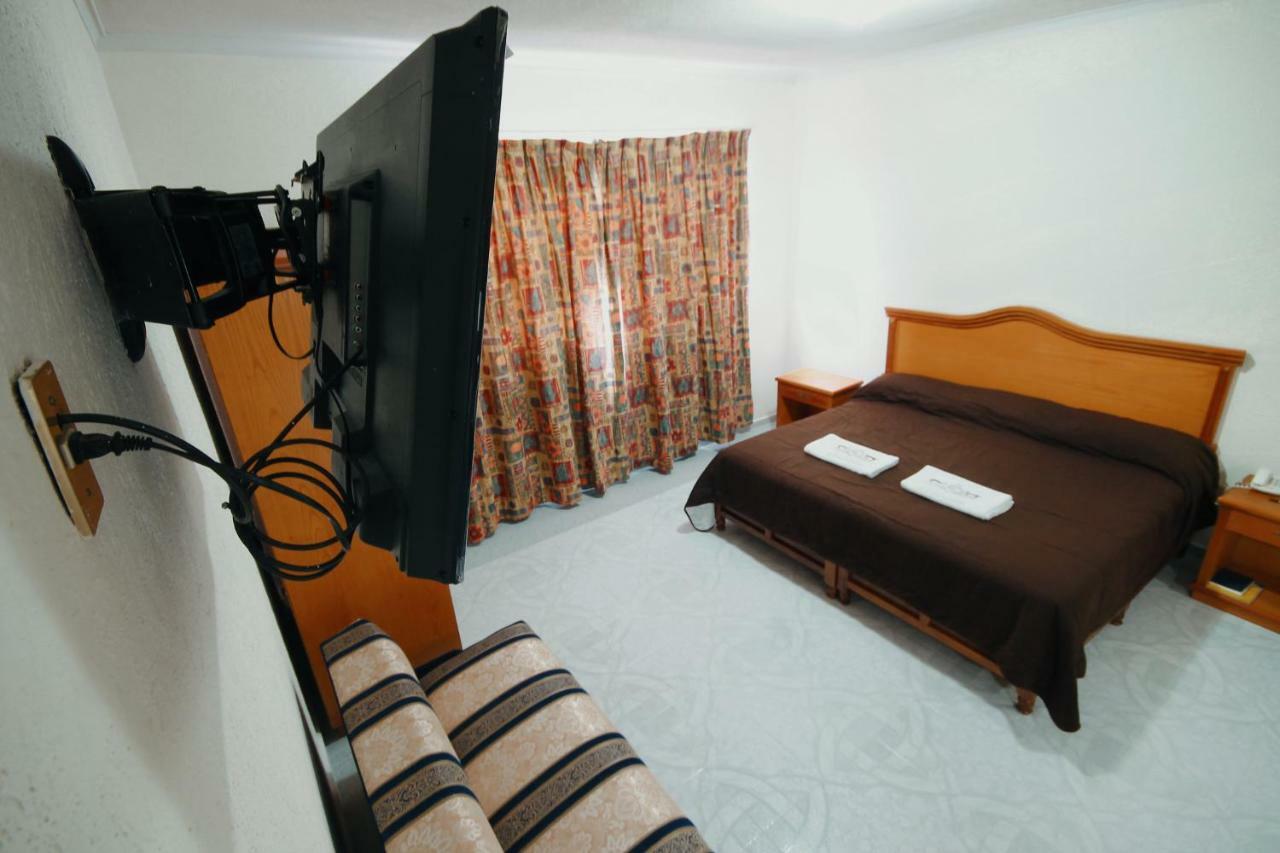 Hotel El Conquistador Monarca. Zitácuaro Kültér fotó