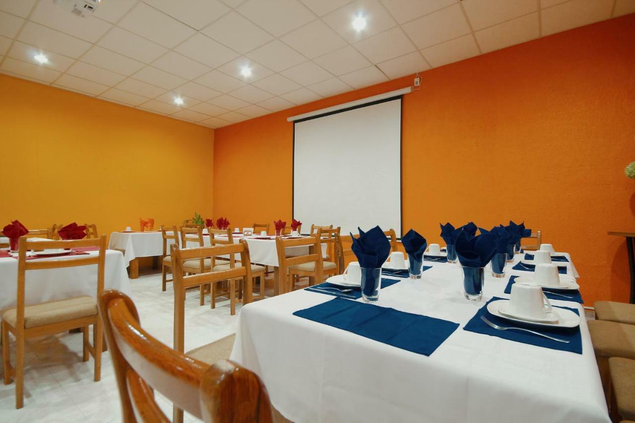 Hotel El Conquistador Monarca. Zitácuaro Kültér fotó