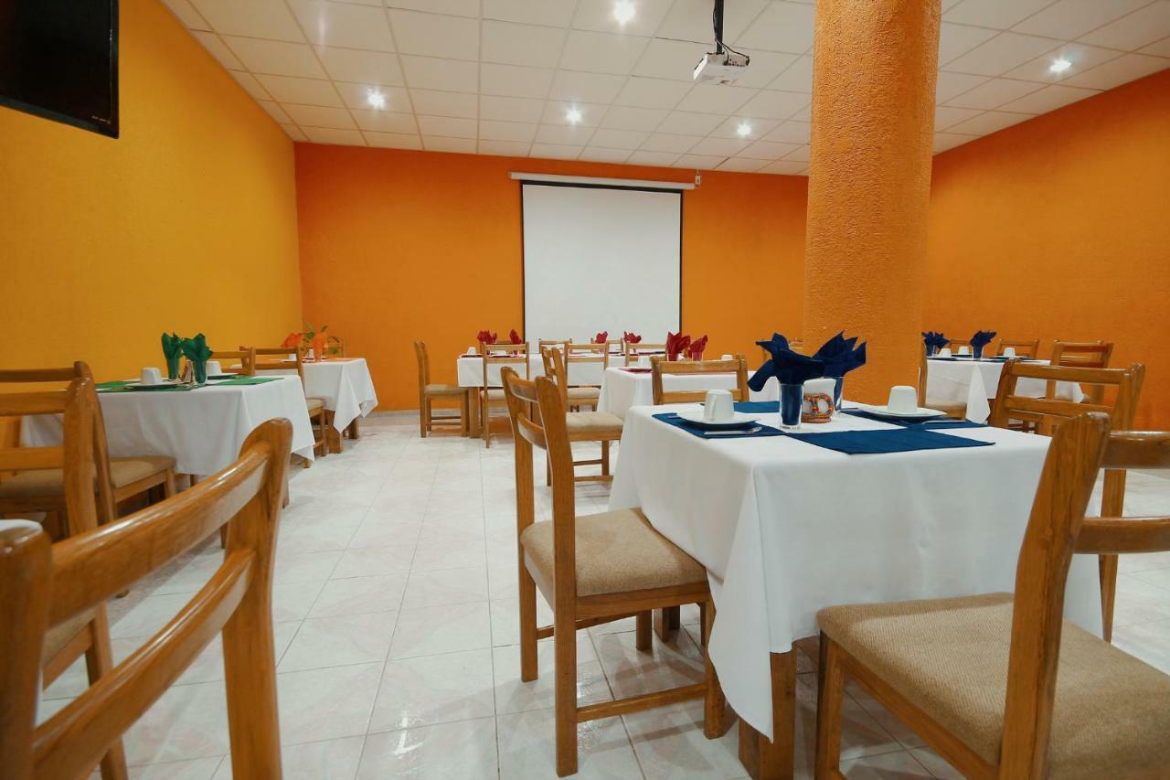 Hotel El Conquistador Monarca. Zitácuaro Kültér fotó