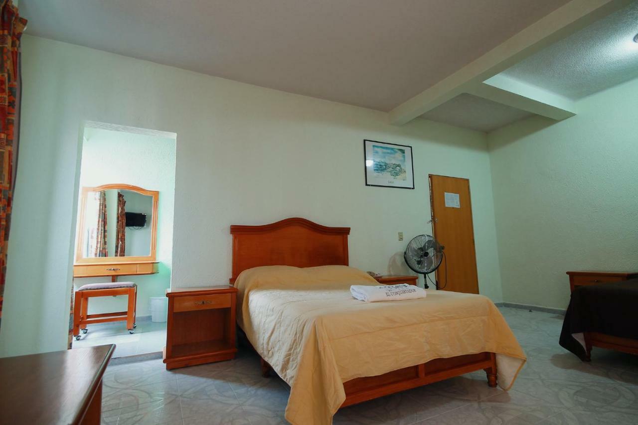 Hotel El Conquistador Monarca. Zitácuaro Kültér fotó